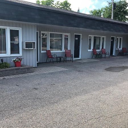 New Rockland Motel Bobcaygeon Esterno foto