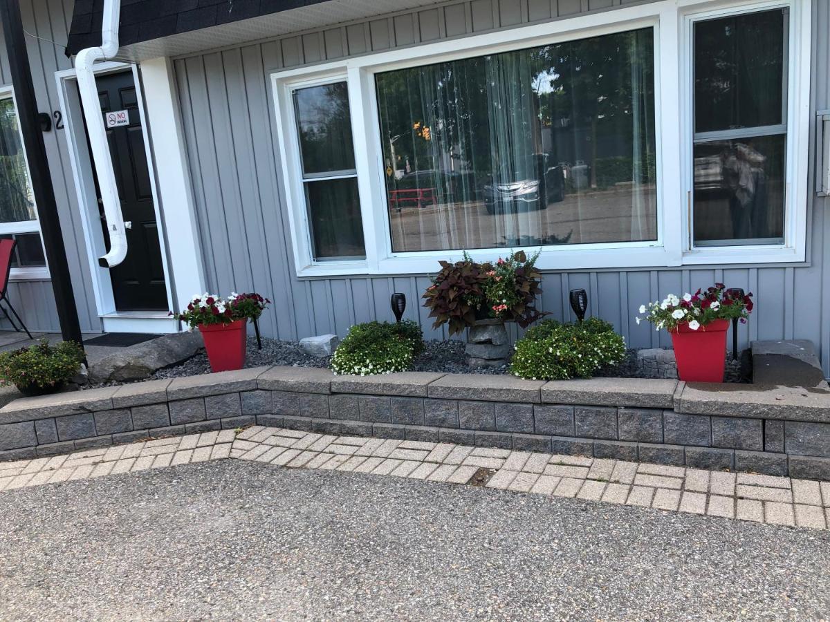 New Rockland Motel Bobcaygeon Esterno foto