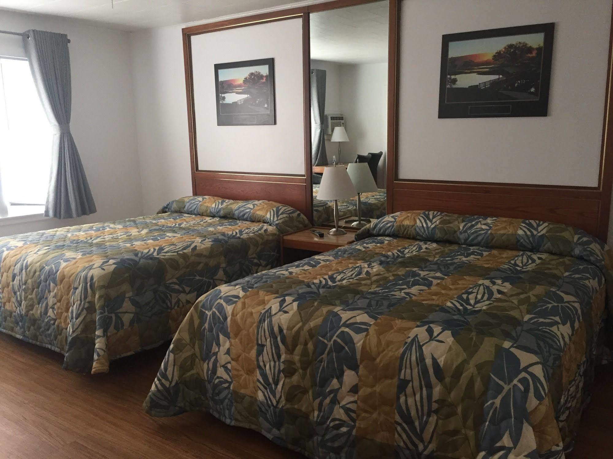 New Rockland Motel Bobcaygeon Esterno foto