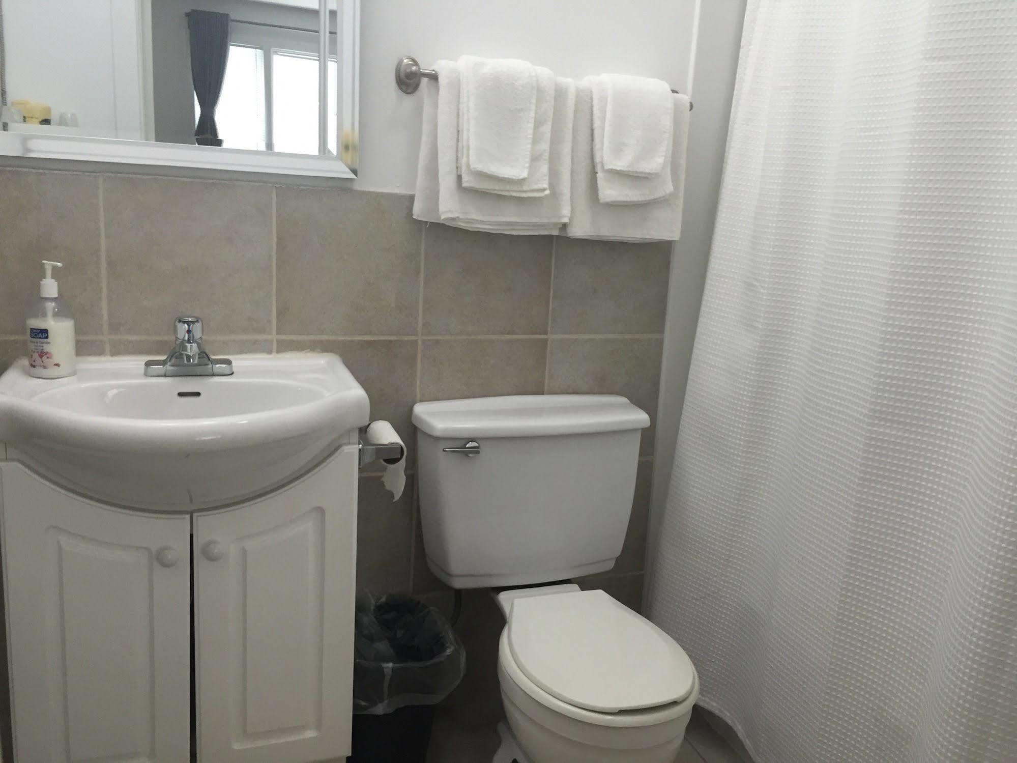 New Rockland Motel Bobcaygeon Esterno foto